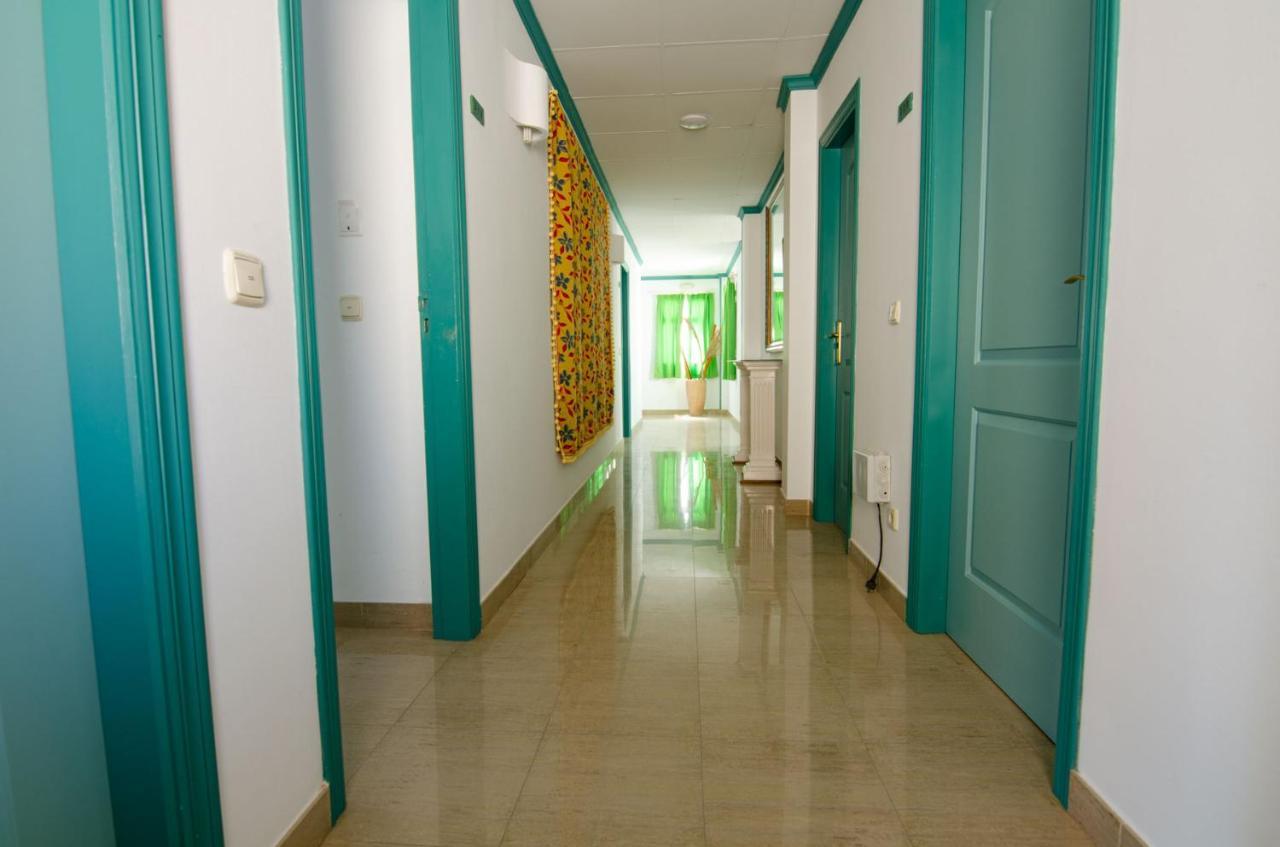 Hostal Manolo ガルチャ エクステリア 写真